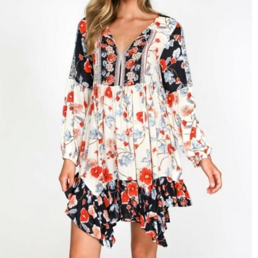 Patrons of Peace | Women’s Cream/Red/Blue/Black Floral Print Boho Shift Dress XS
